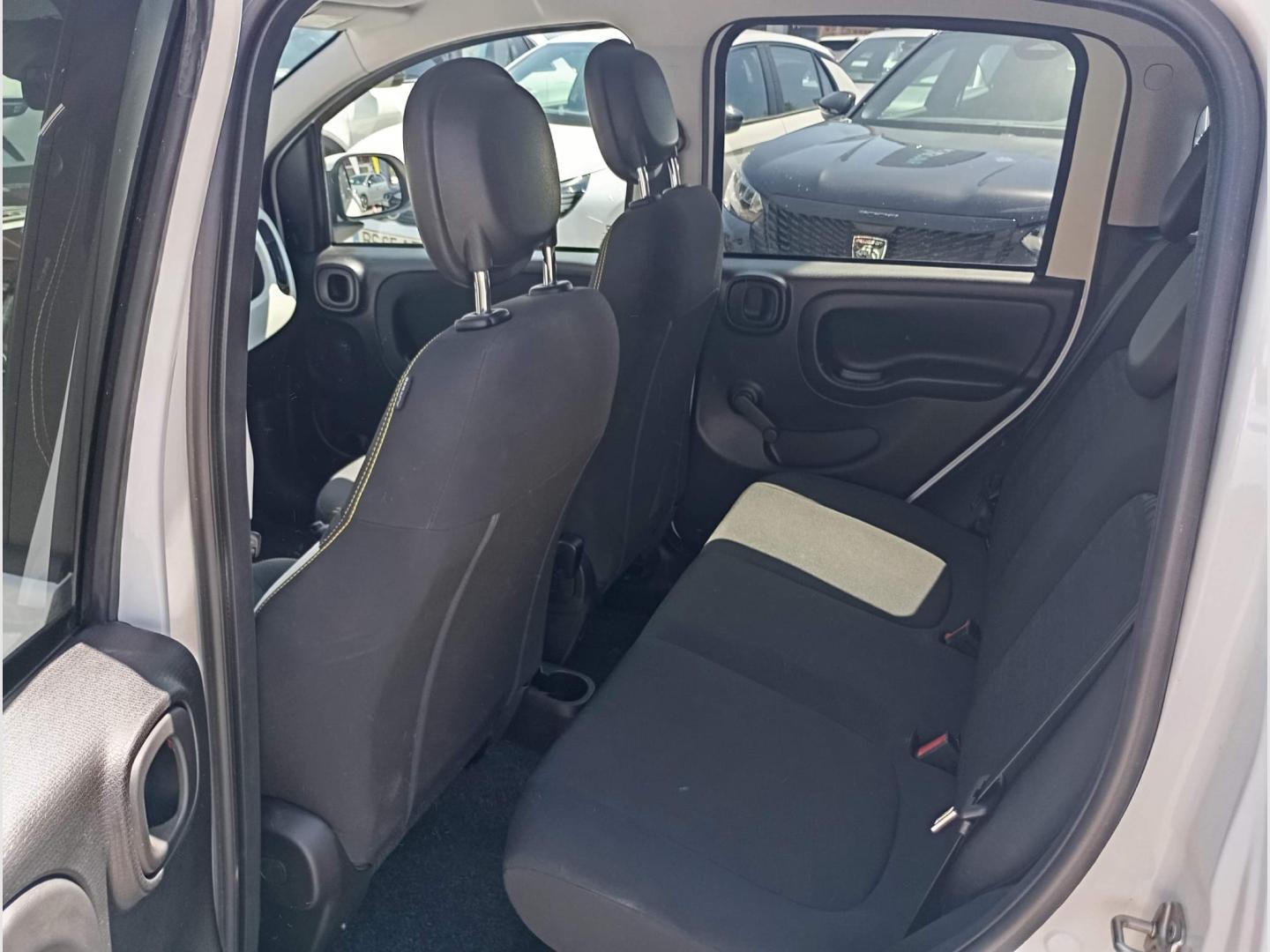 Fiat Panda 1.0 Hybrid 70cv PANDINA