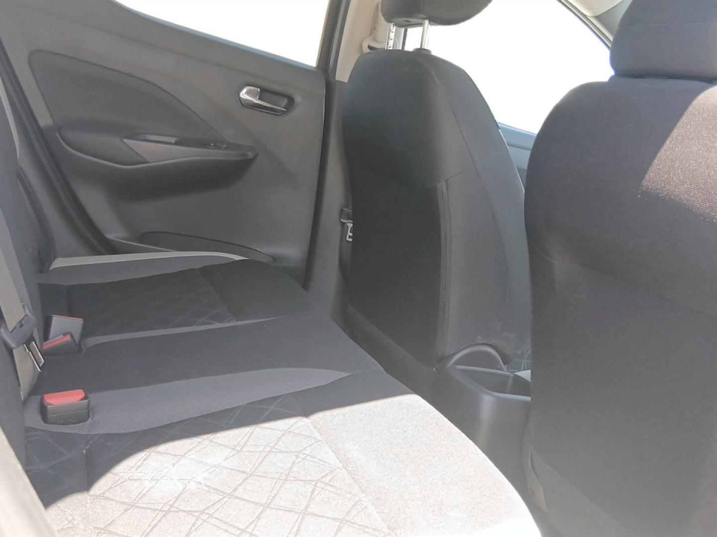 Nissan Micra IG-T 100CV E6D CVT N-Connecta