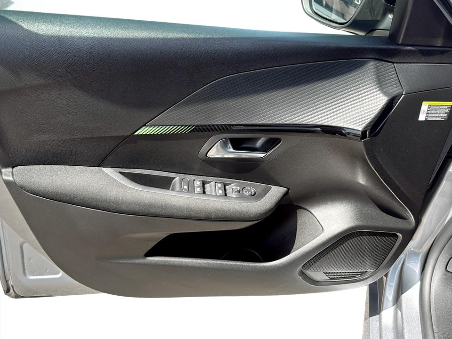 Peugeot e-208 50KWH 136CV ACTIVE