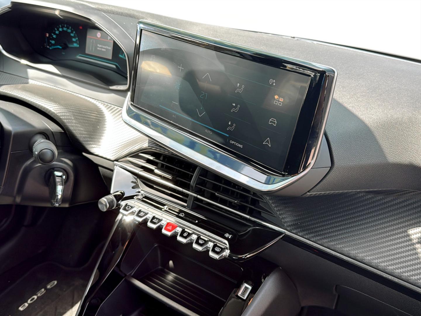 Peugeot e-208 50KWH 136CV ACTIVE