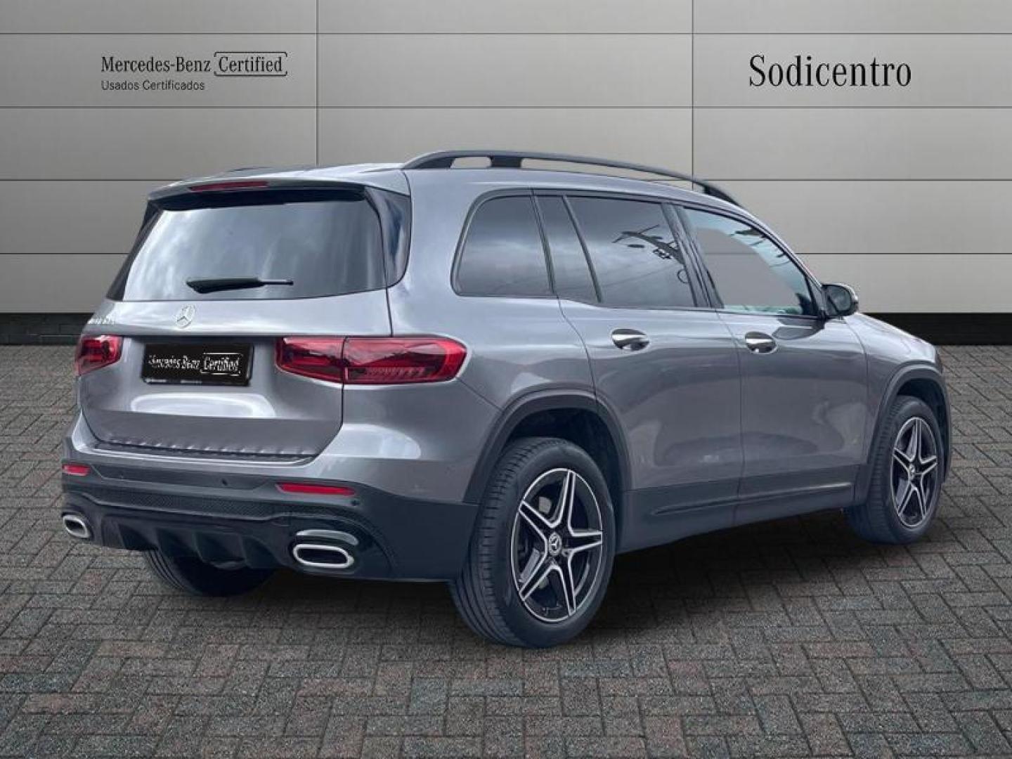 Mercedes-Benz GLB GLB 180 d AMG 7 Lugares