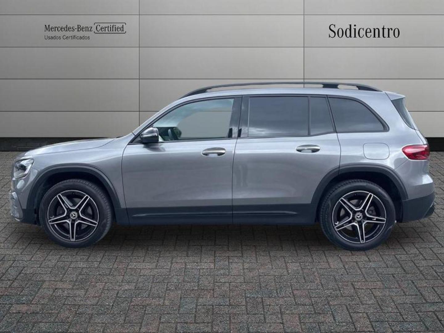 Mercedes-Benz GLB GLB 180 d AMG 7 Lugares