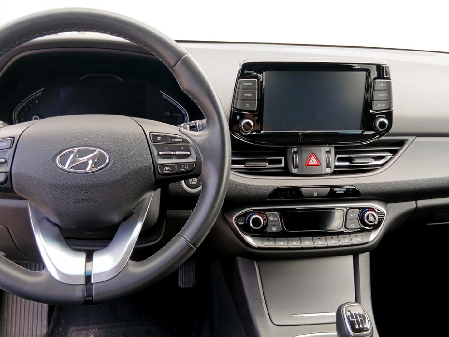 Hyundai i30 SW 1.0 TGDi Style Plus