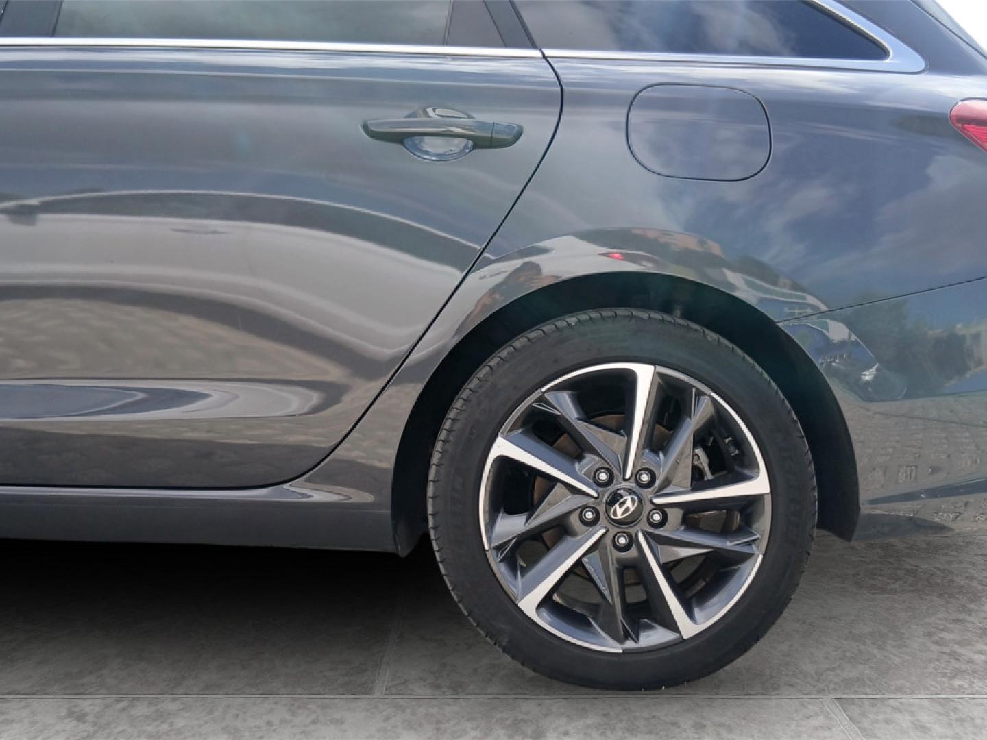 Hyundai i30 SW 1.0 TGDi Style Plus