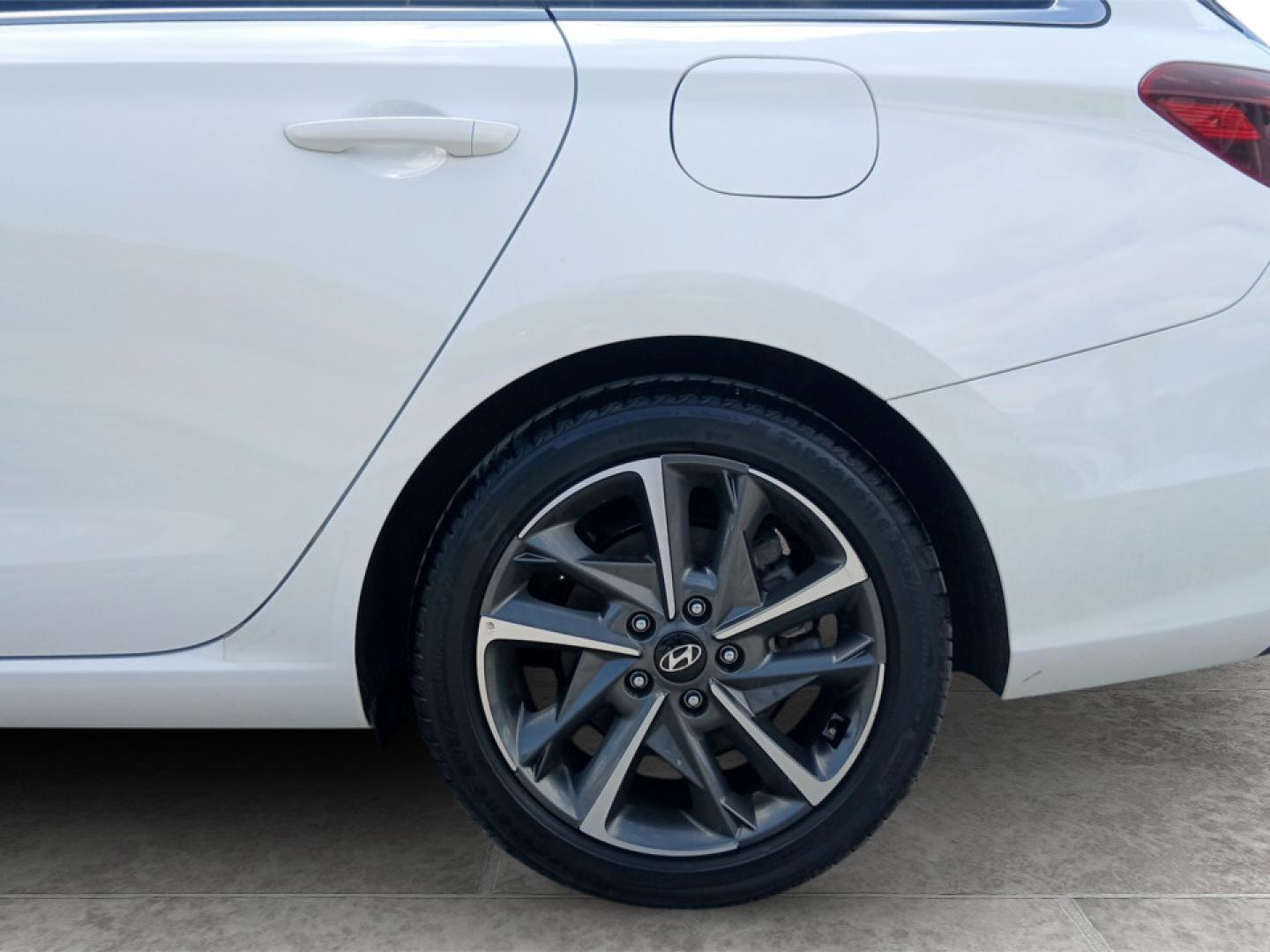 Hyundai i30 SW 1.0 TGDi Style Plus 100cv
