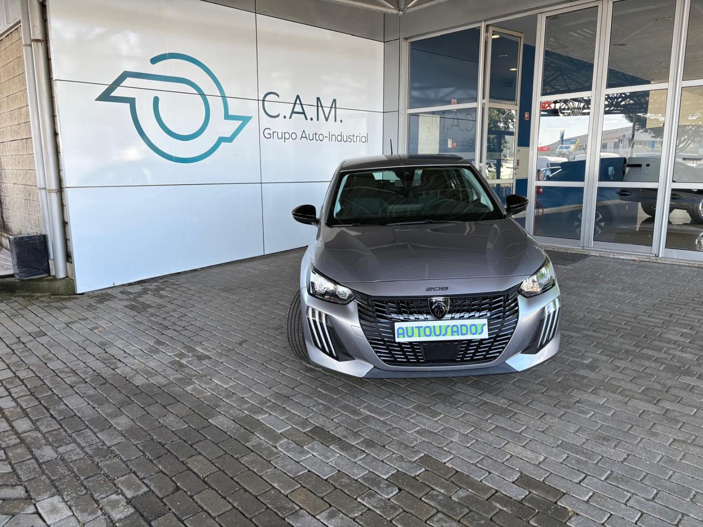 Peugeot 208 GT Elétrico 136 cv (100 kW) - Bateria 50 kW
