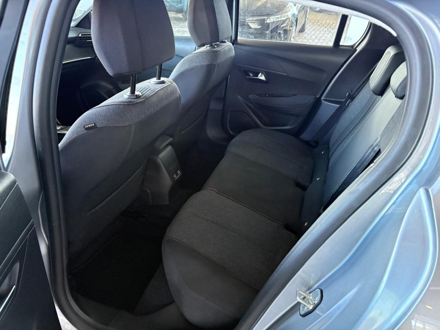 Peugeot 208 GT Elétrico 136 cv (100 kW) - Bateria 50 kW