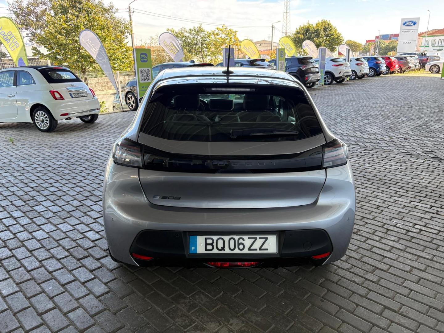 Peugeot 208 GT Elétrico 136 cv (100 kW) - Bateria 50 kW