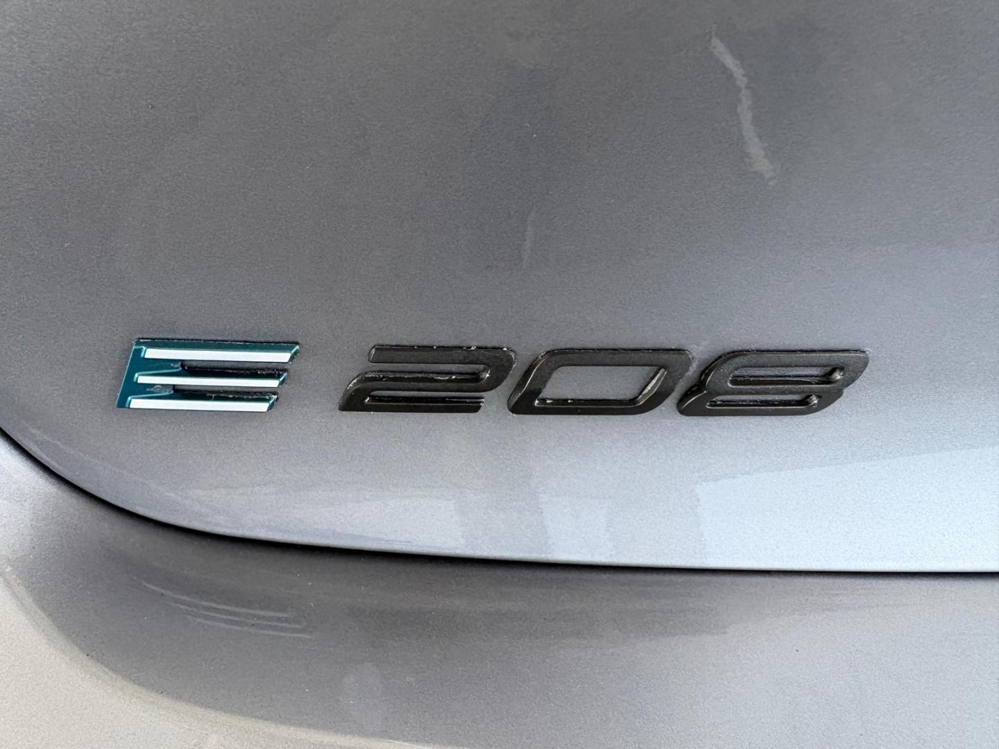 Peugeot 208 GT Elétrico 136 cv (100 kW) - Bateria 50 kW