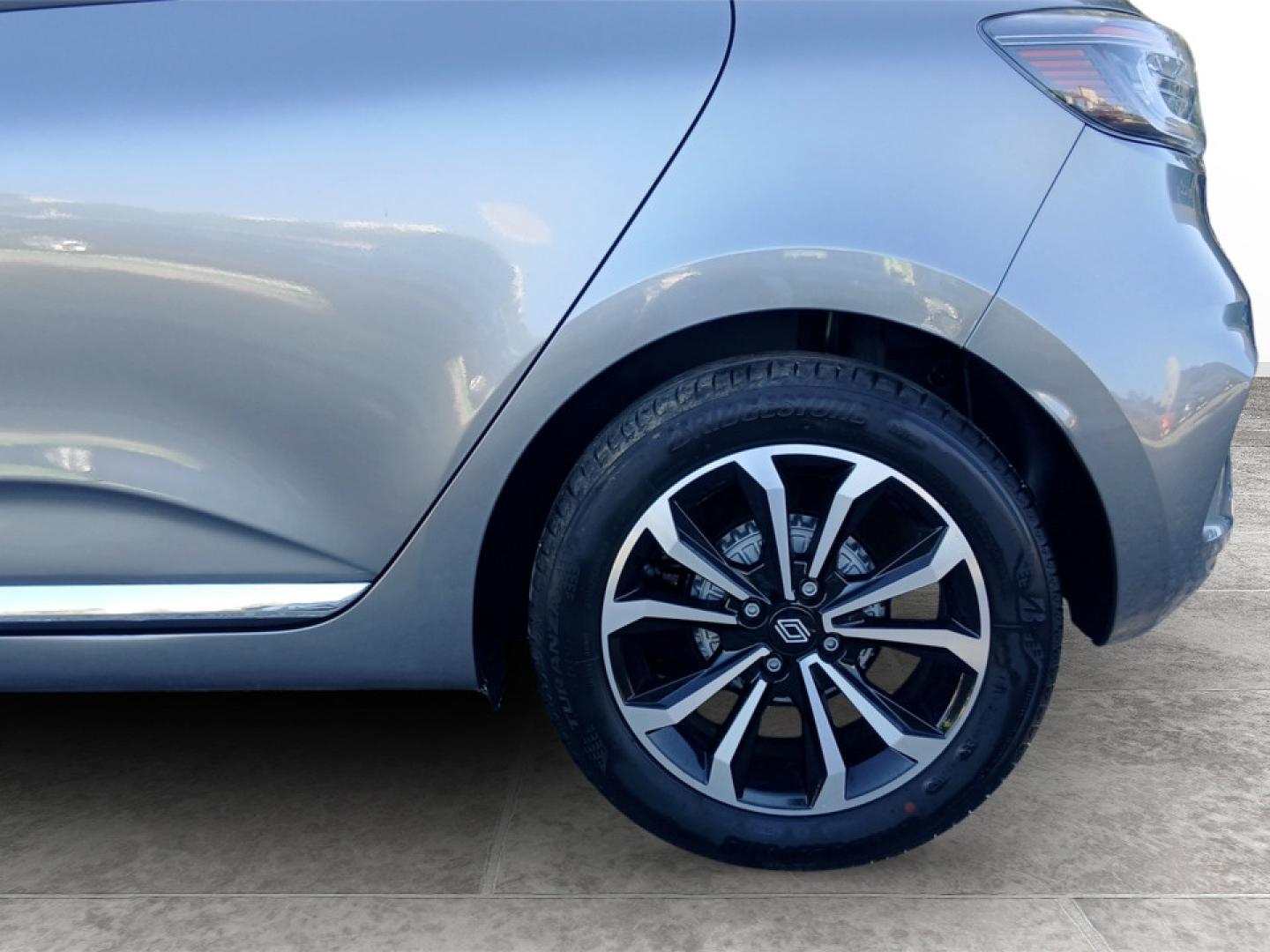 Renault Clio TCe 100 Bi-Fuel Techno