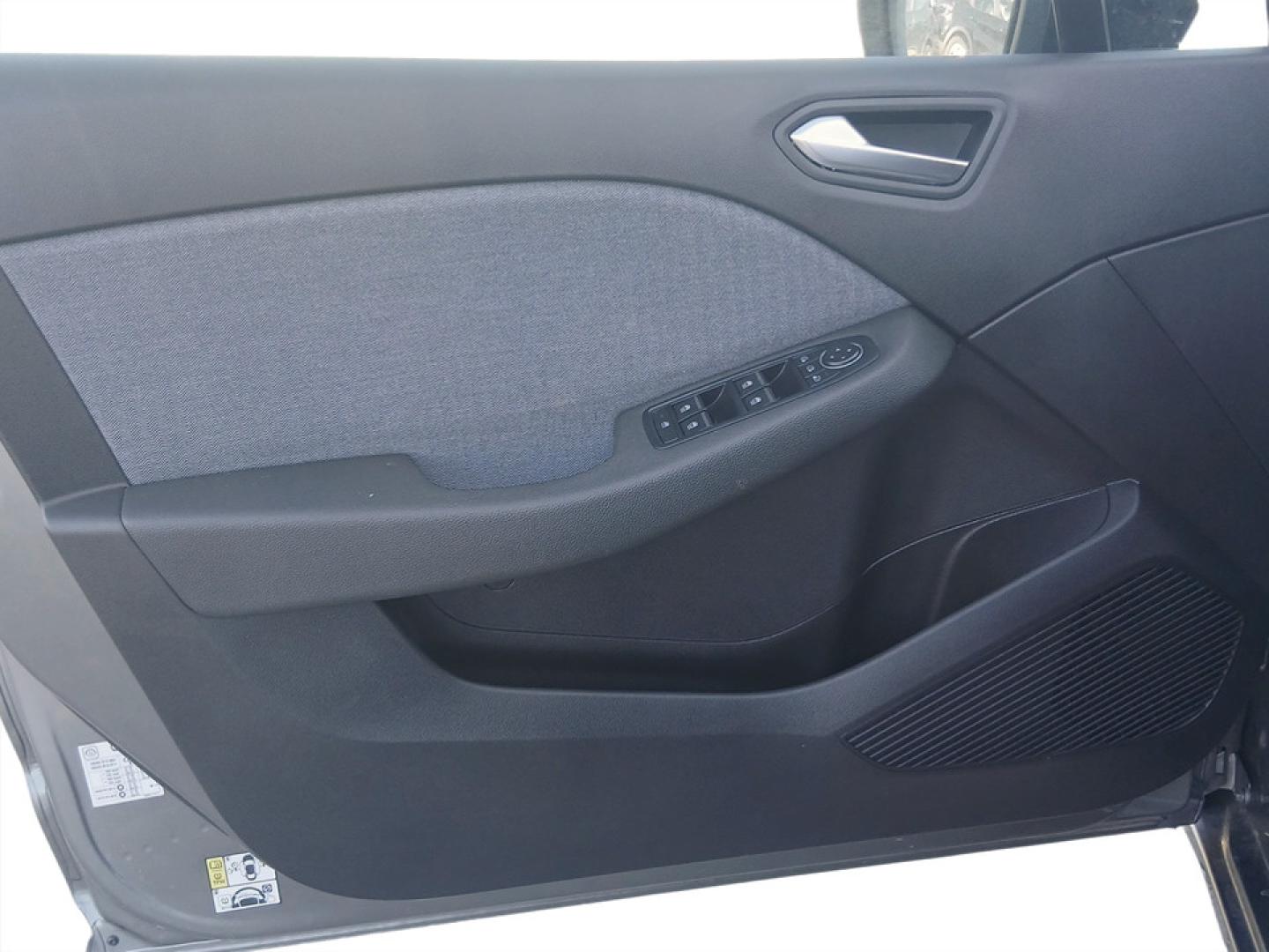 Renault Clio TCe 100 Bi-Fuel Techno