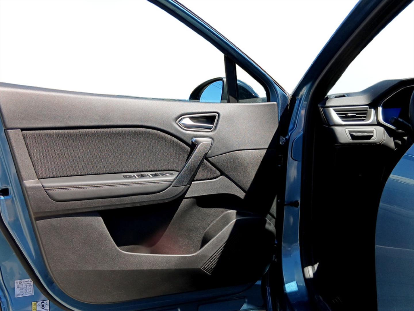 Renault Symbioz E-Tech full hybrid 145 cv iconic