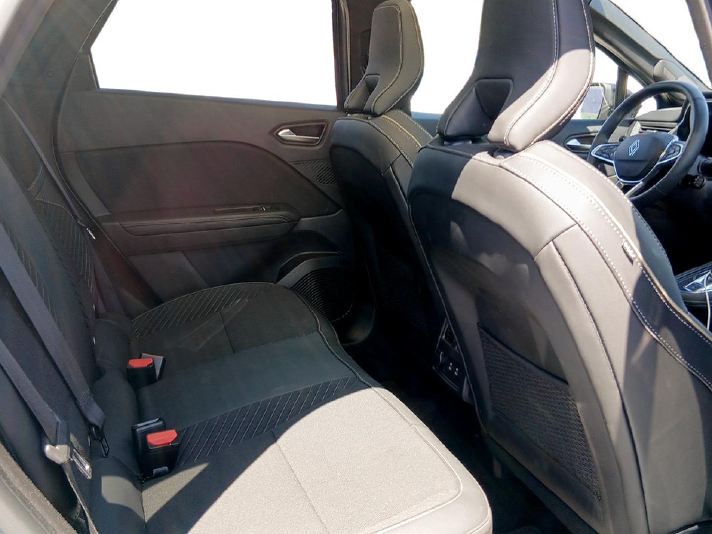 Renault Symbioz E-Tech full hybrid 145 cv iconic