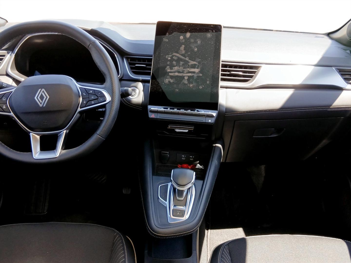 Renault Symbioz E-Tech full hybrid 145 cv iconic