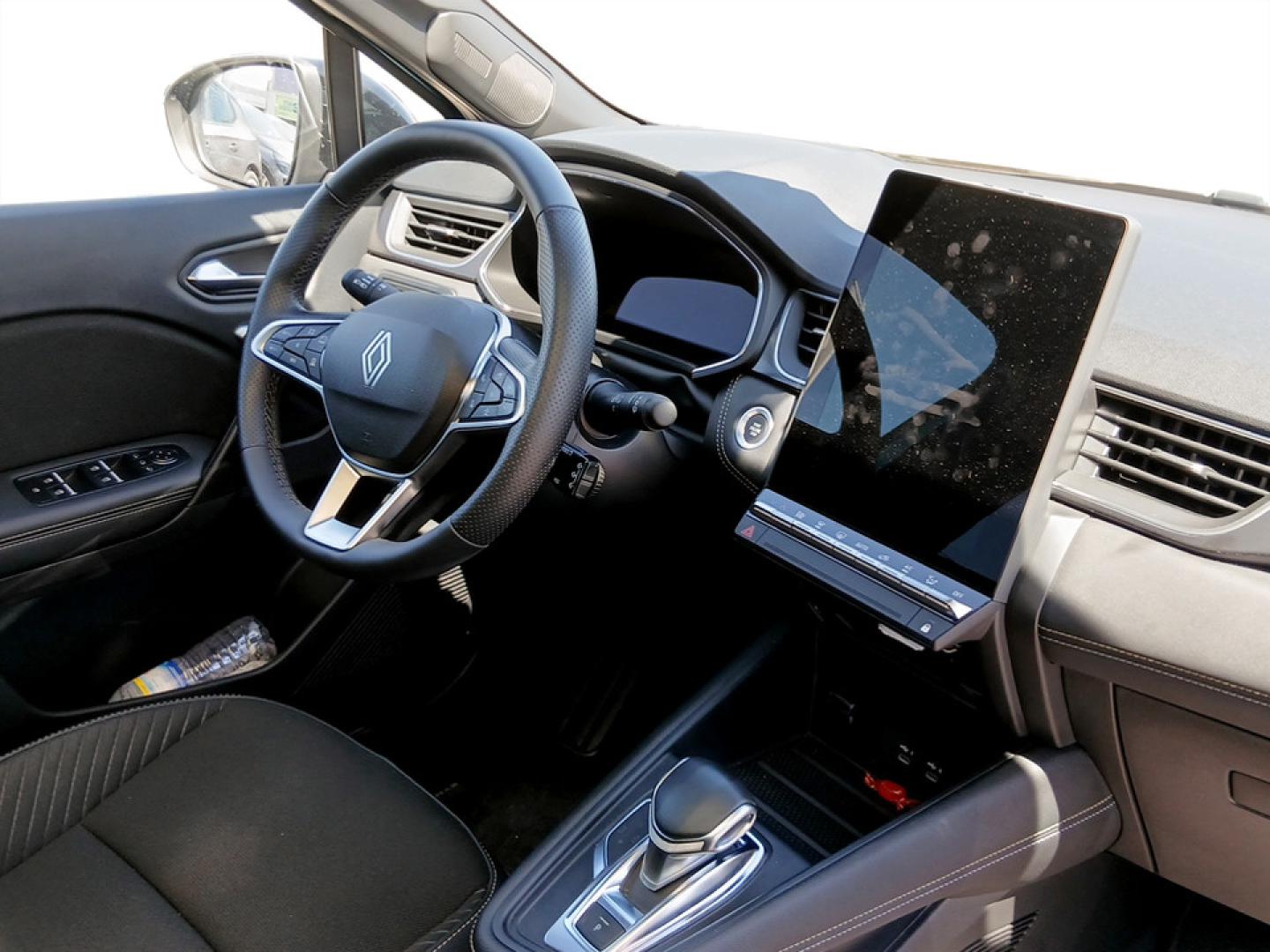 Renault Symbioz E-Tech full hybrid 145 cv iconic