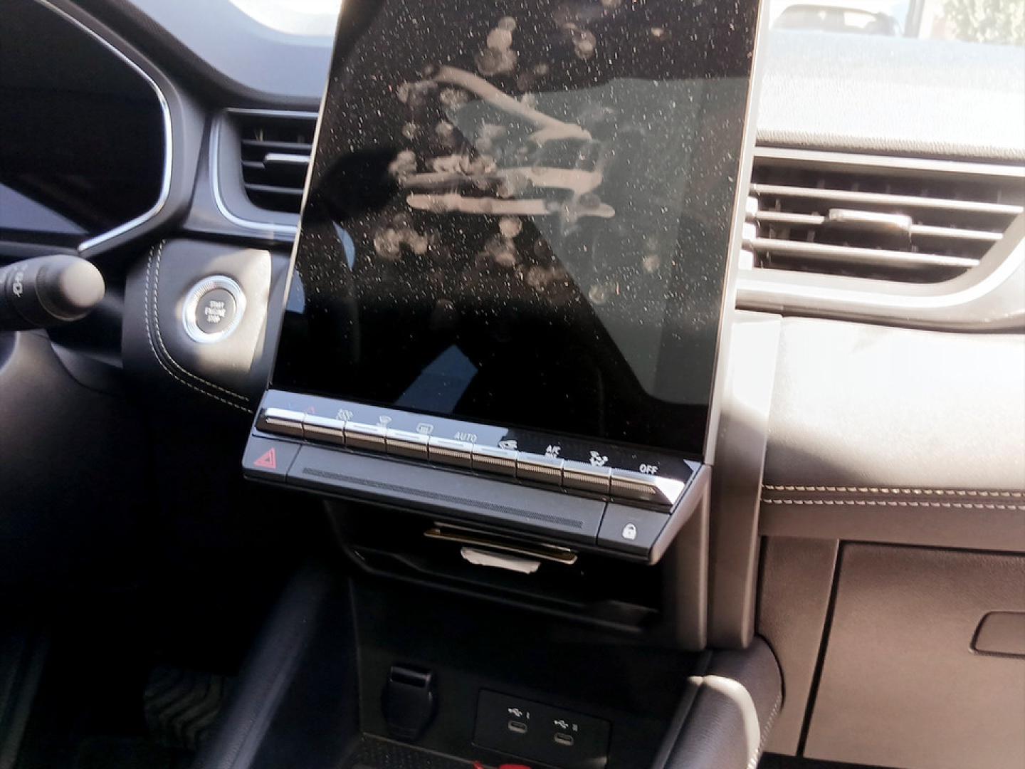 Renault Symbioz E-Tech full hybrid 145 cv iconic
