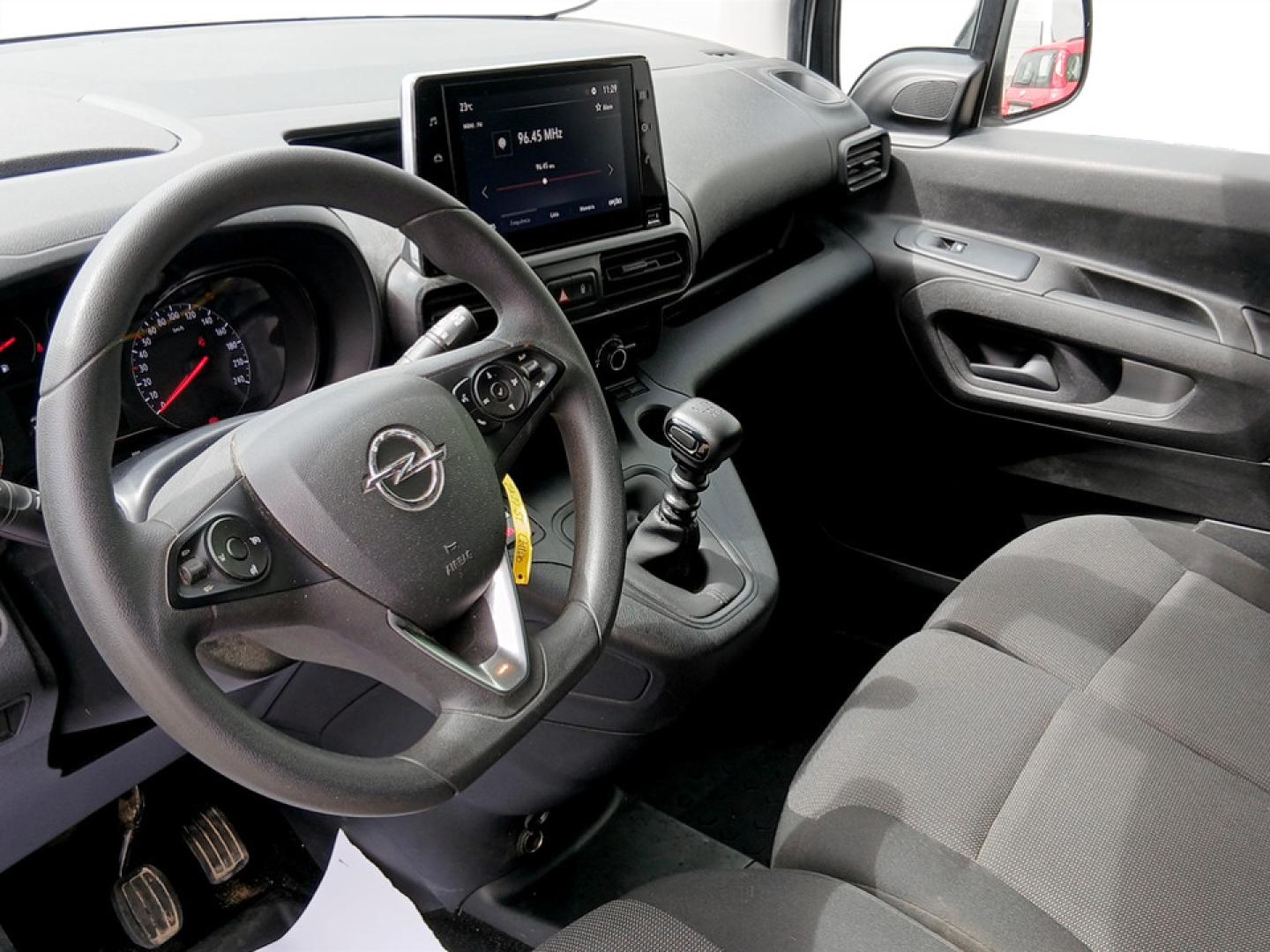 Opel Combo Cargo L1H1 E15DT E6.4 MT6 100cv