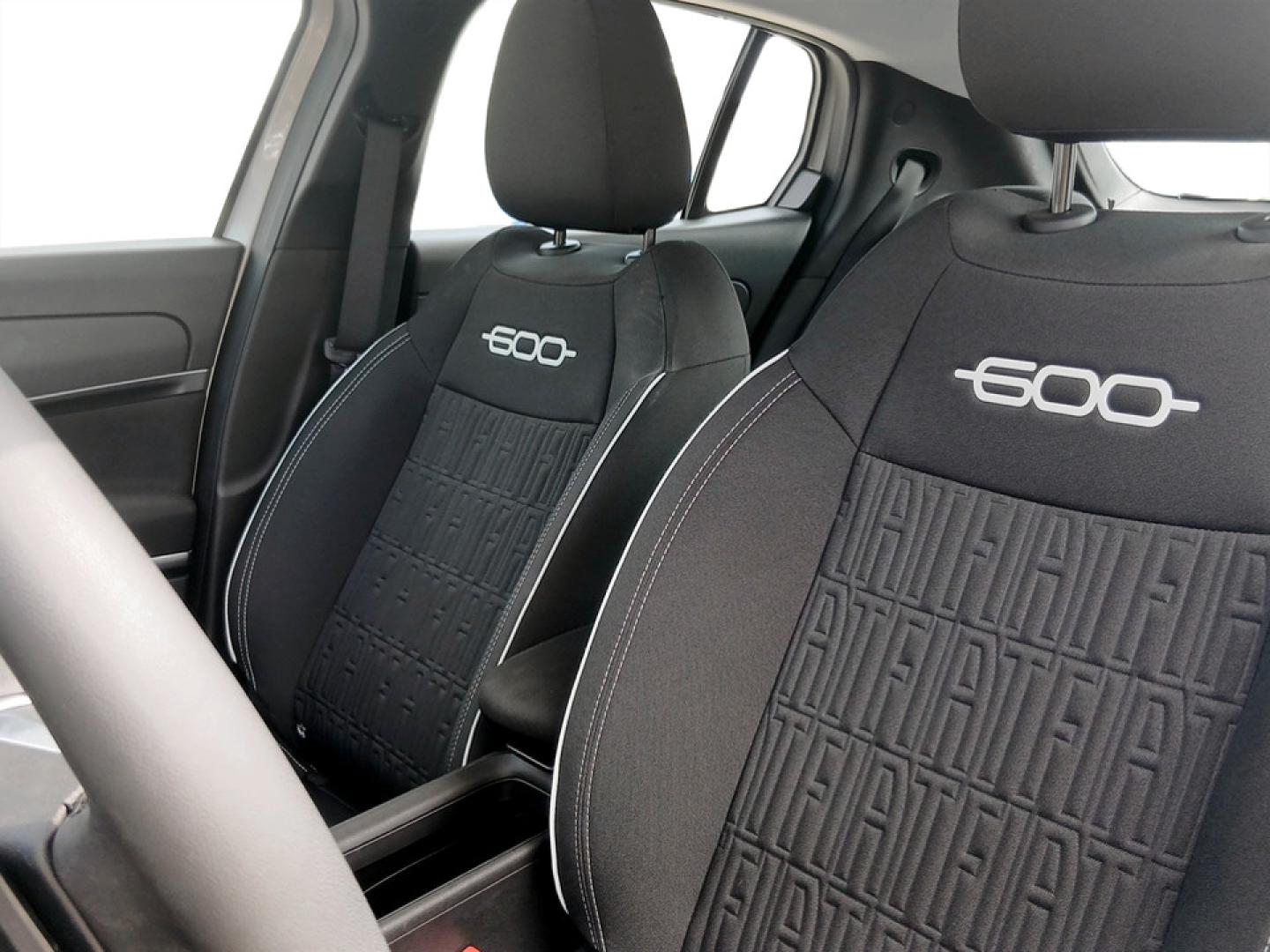 Fiat 600 600 Hybrid 1.2 110cv DCT POP
