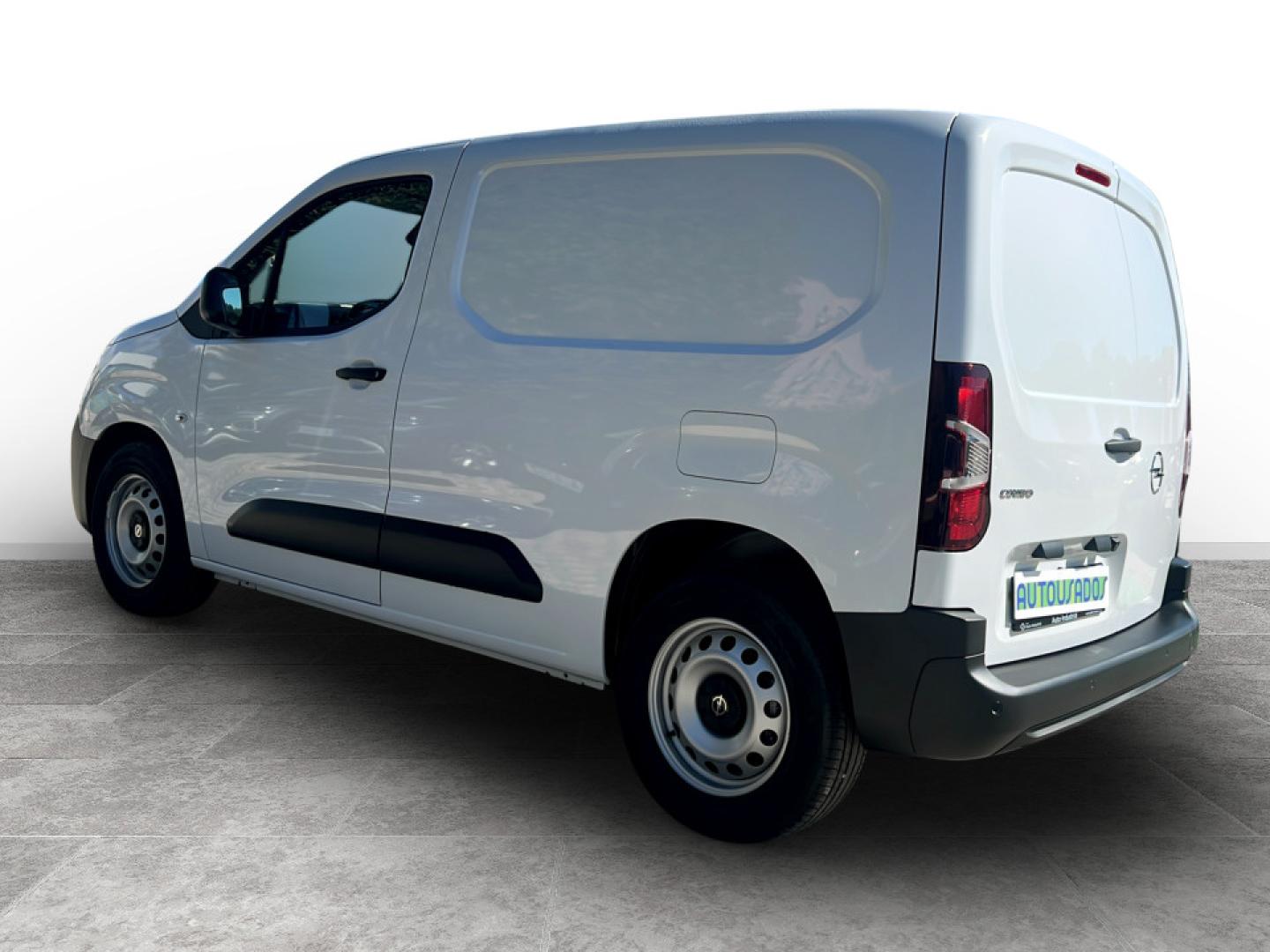 Opel Combo Electric Crew Van 50KWH Auto