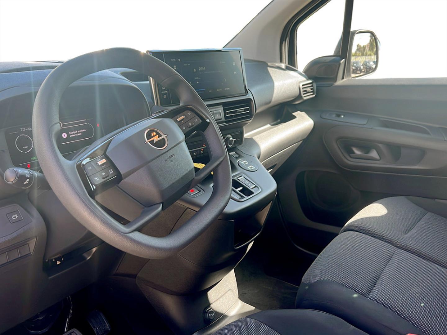Opel Combo Electric Crew Van 50KWH Auto