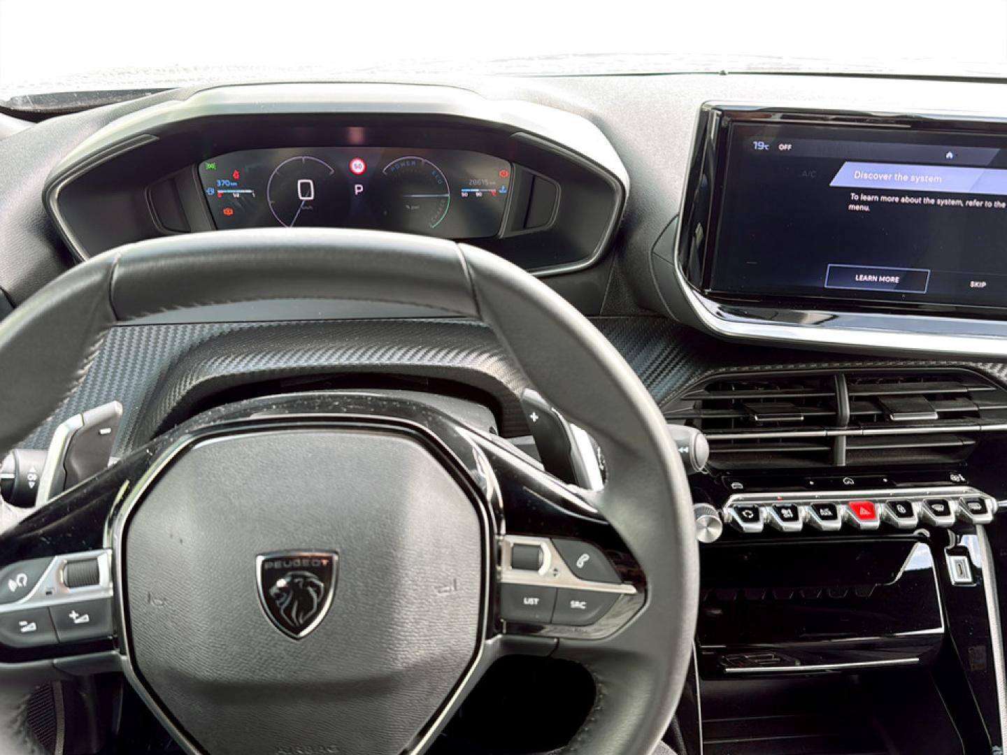 Peugeot 2008 1.2 Hybrid 145 Allure e-DCS6