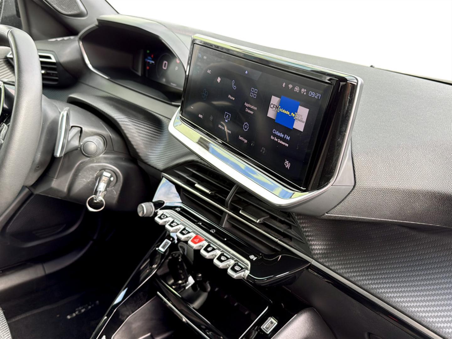 Peugeot 2008 1.2 Hybrid 145 Allure e-DCS6