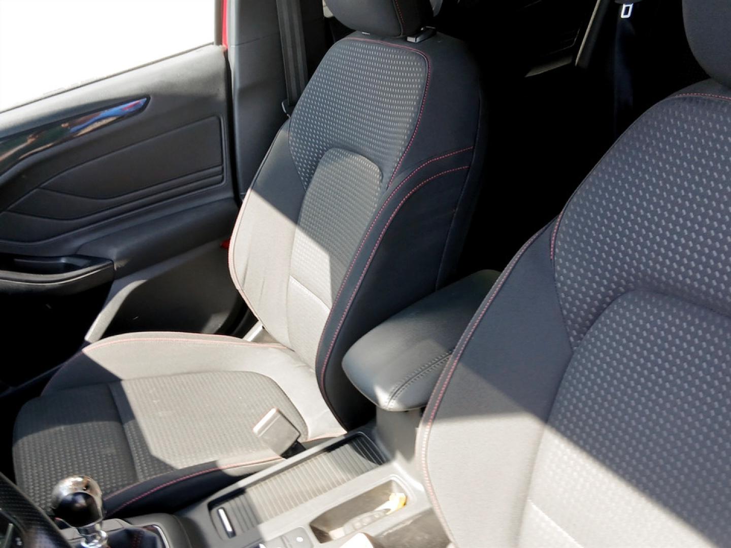 Ford Focus 1.0 EcoBoost 125cv ST-LINE