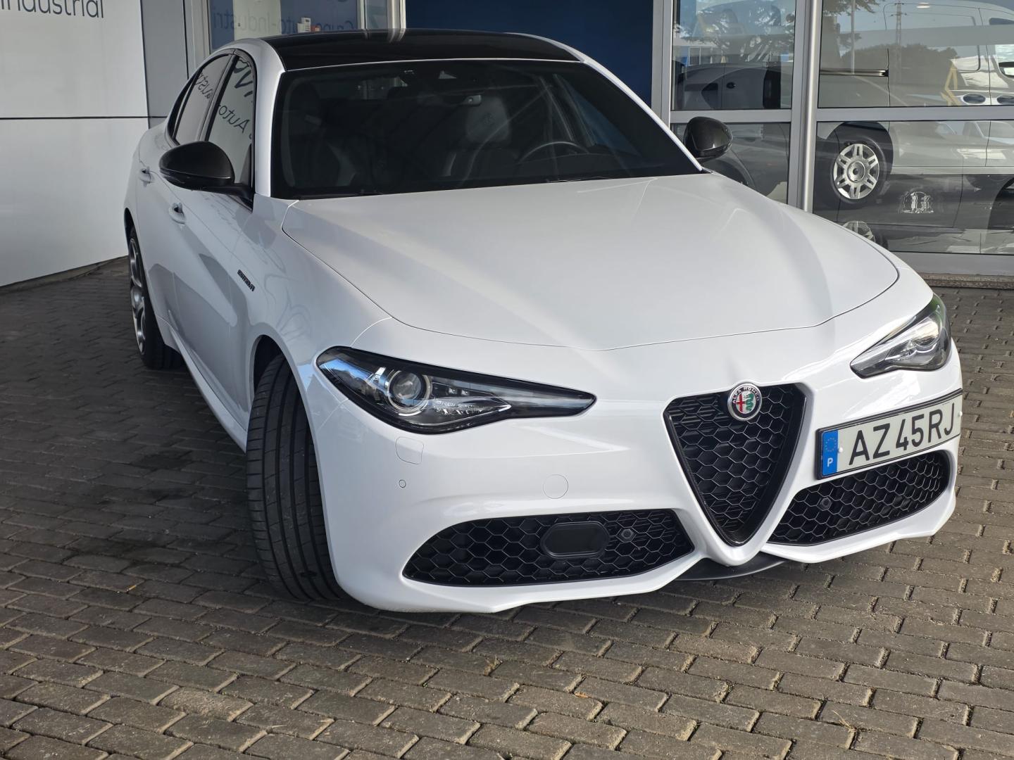 Alfa Romeo Giulia 2.2 Turbo Diesel 210cv Estrema Q4 AT8