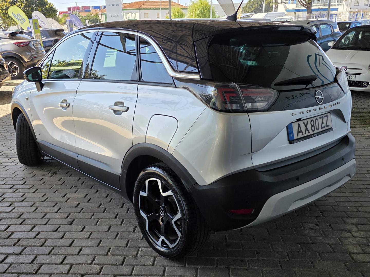Opel Crossland 1.2T 110cv Design & Tech