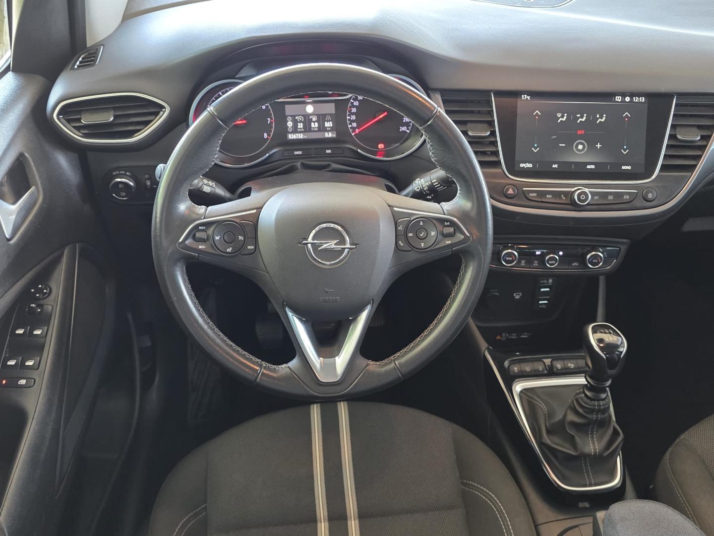 Opel Crossland 1.2T 110cv Design & Tech