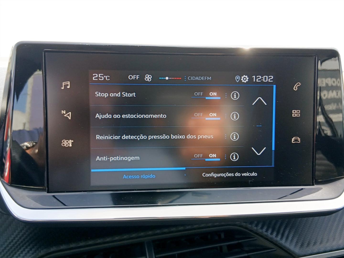 Peugeot 208 1.2 PureTech 75cv Active