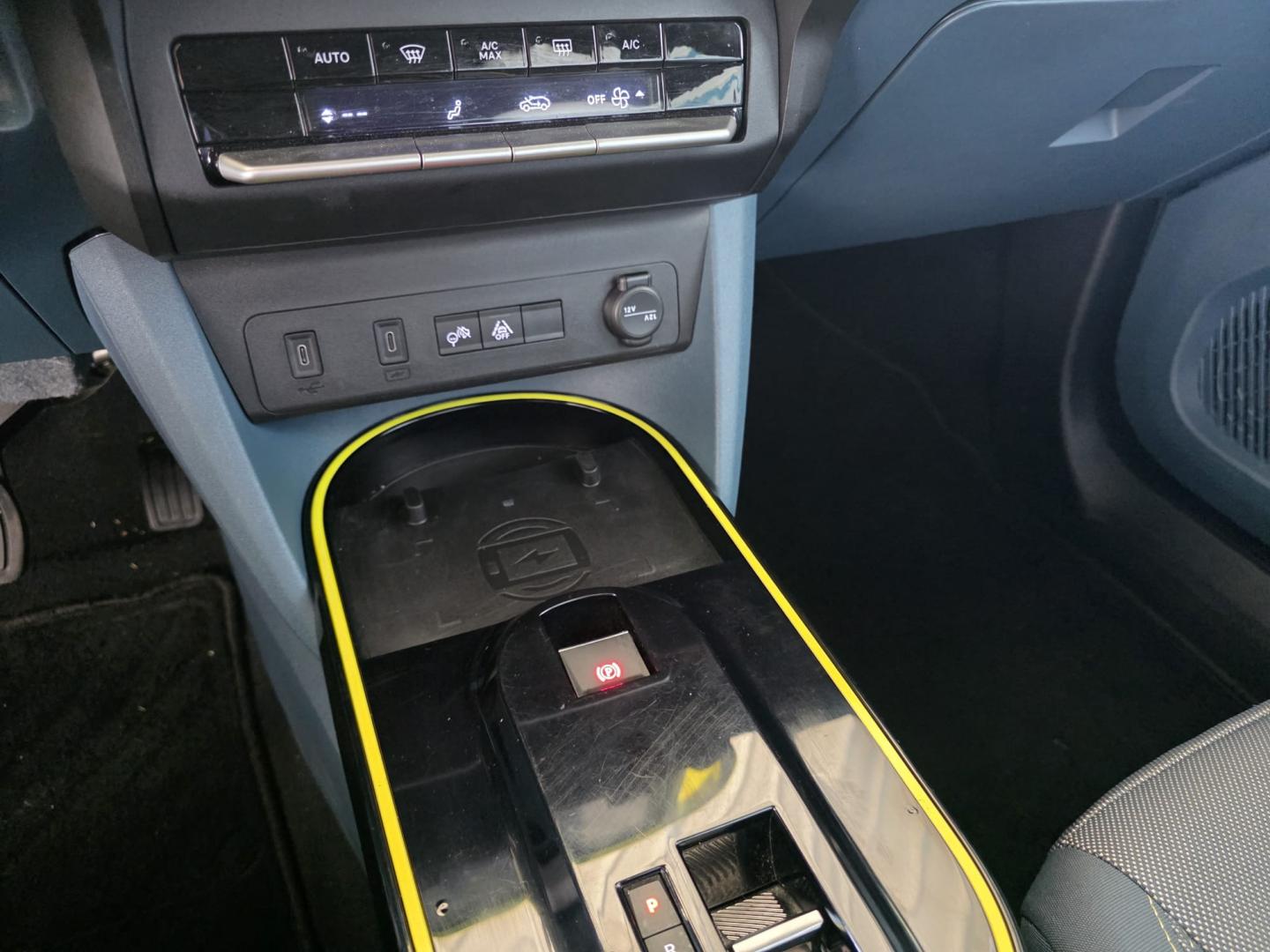 Fiat Grande Panda Hybrid 1.2 110cv eDCT La Prima