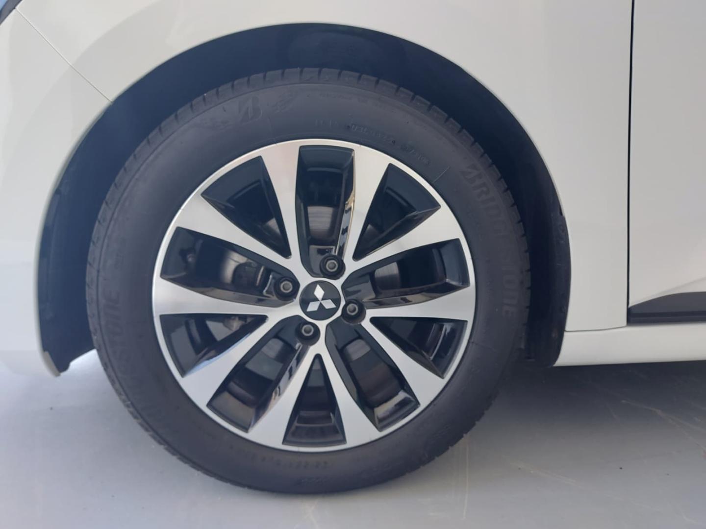 Mitsubishi Colt 1.0 MPI-T 6MT Kaiteki