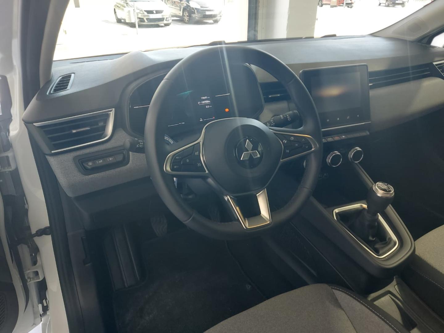 Mitsubishi Colt 1.0 MPI-T 6MT Kaiteki