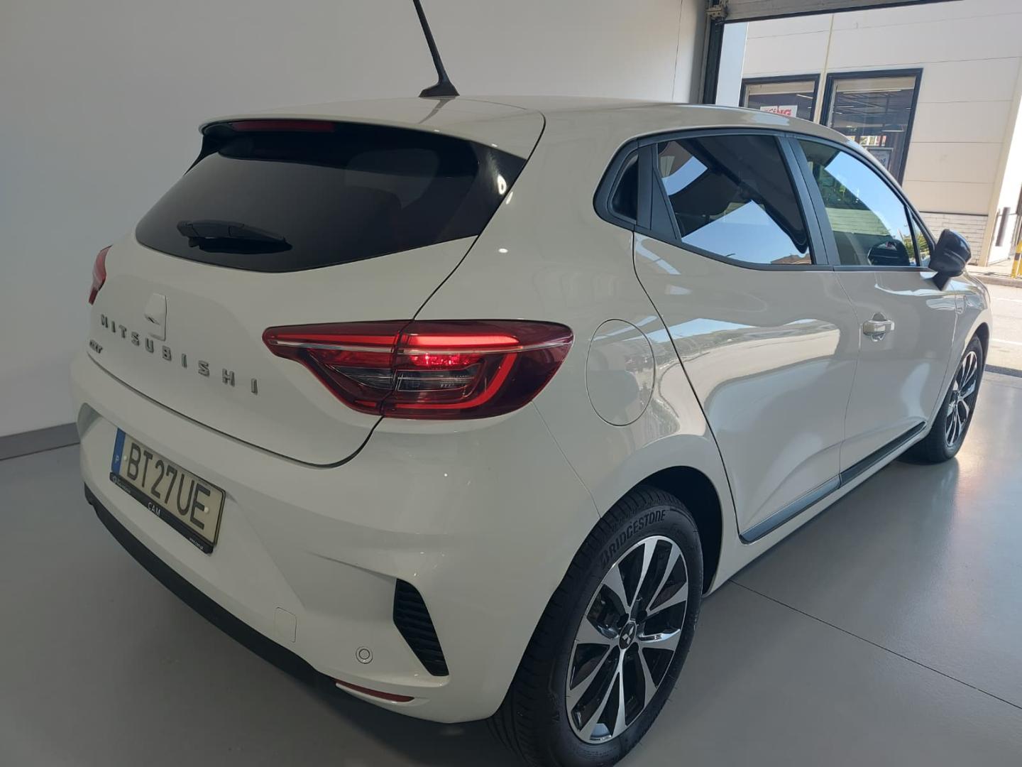 Mitsubishi Colt 1.0 MPI-T 6MT Kaiteki