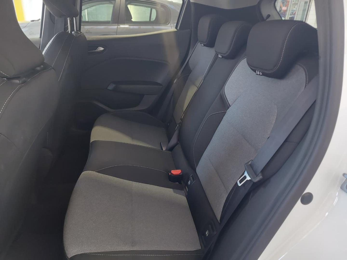 Mitsubishi Colt 1.0 MPI-T 6MT Kaiteki