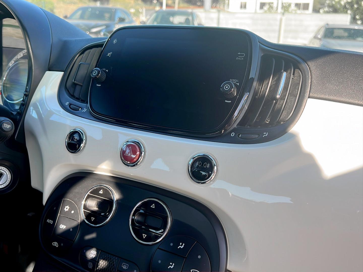 Fiat 500 DOLCEVITA 1.0 Hybrid 70cv