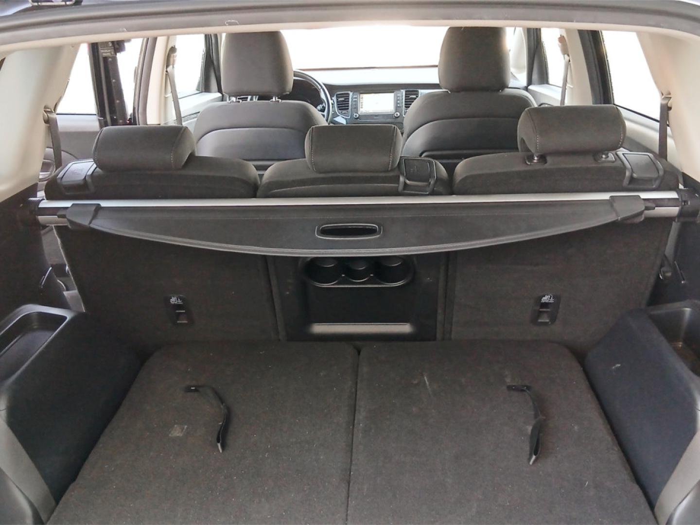 Kia Carens 1.7 CRDi ISG EX