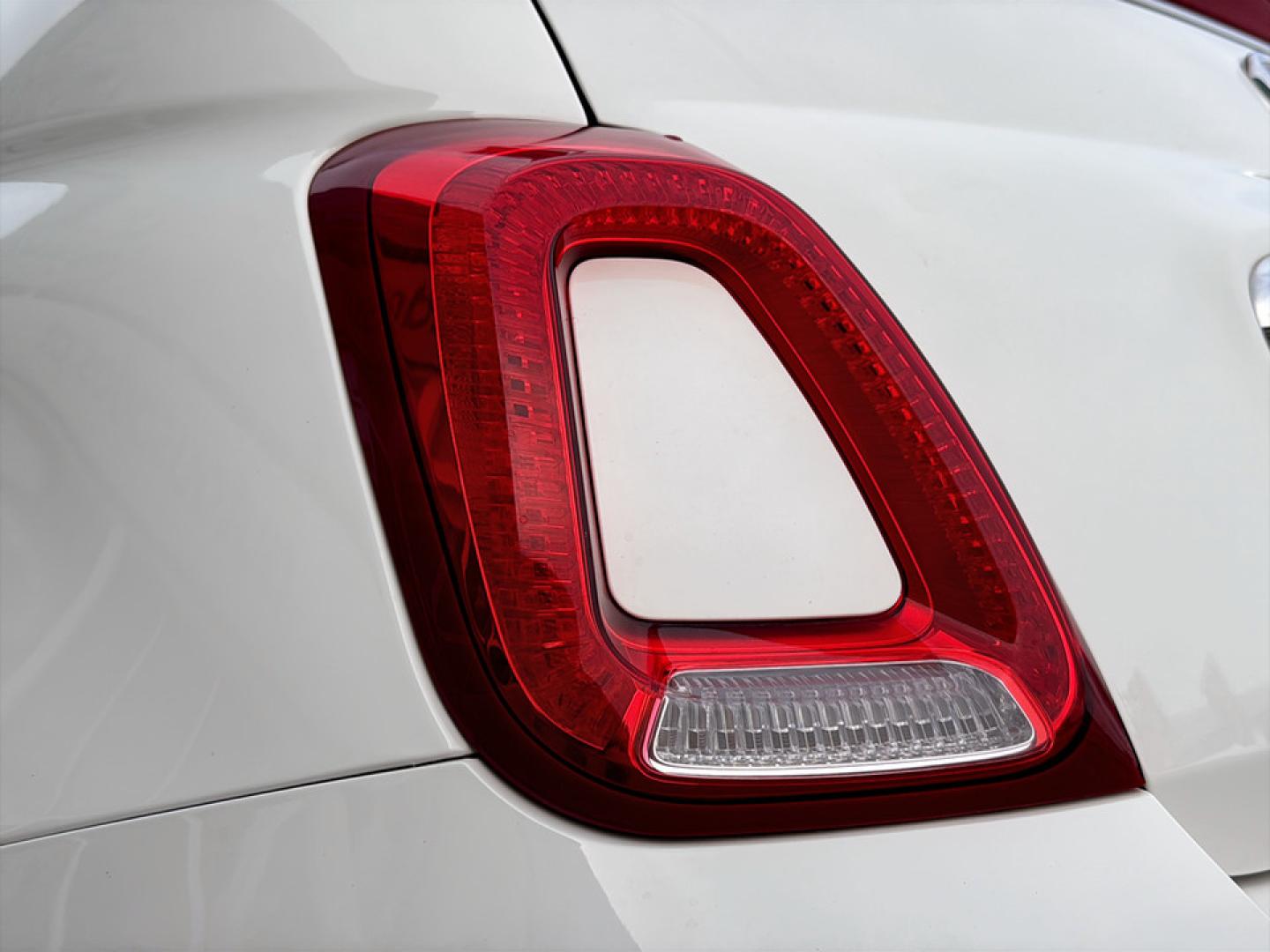 Fiat 500 1.0 Hybrid 70cv