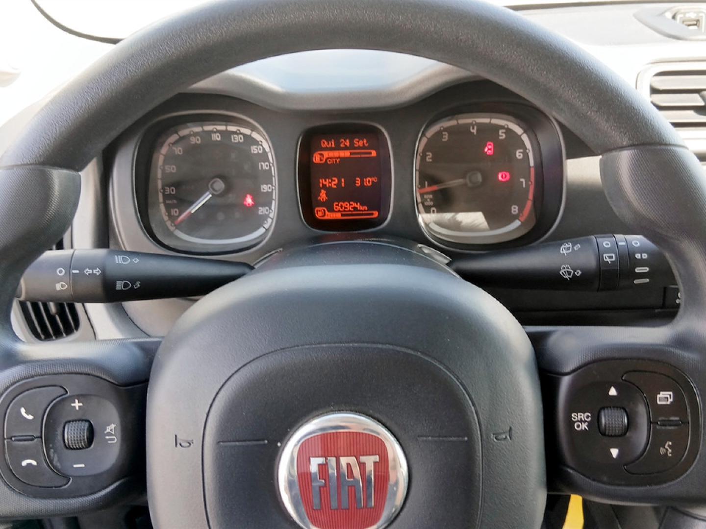 Fiat Panda (RED) 1.0 Hybrid 70cv