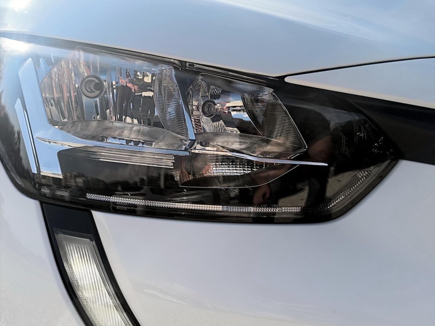 Peugeot 208 1.2 PureTech 75cv Active Pack