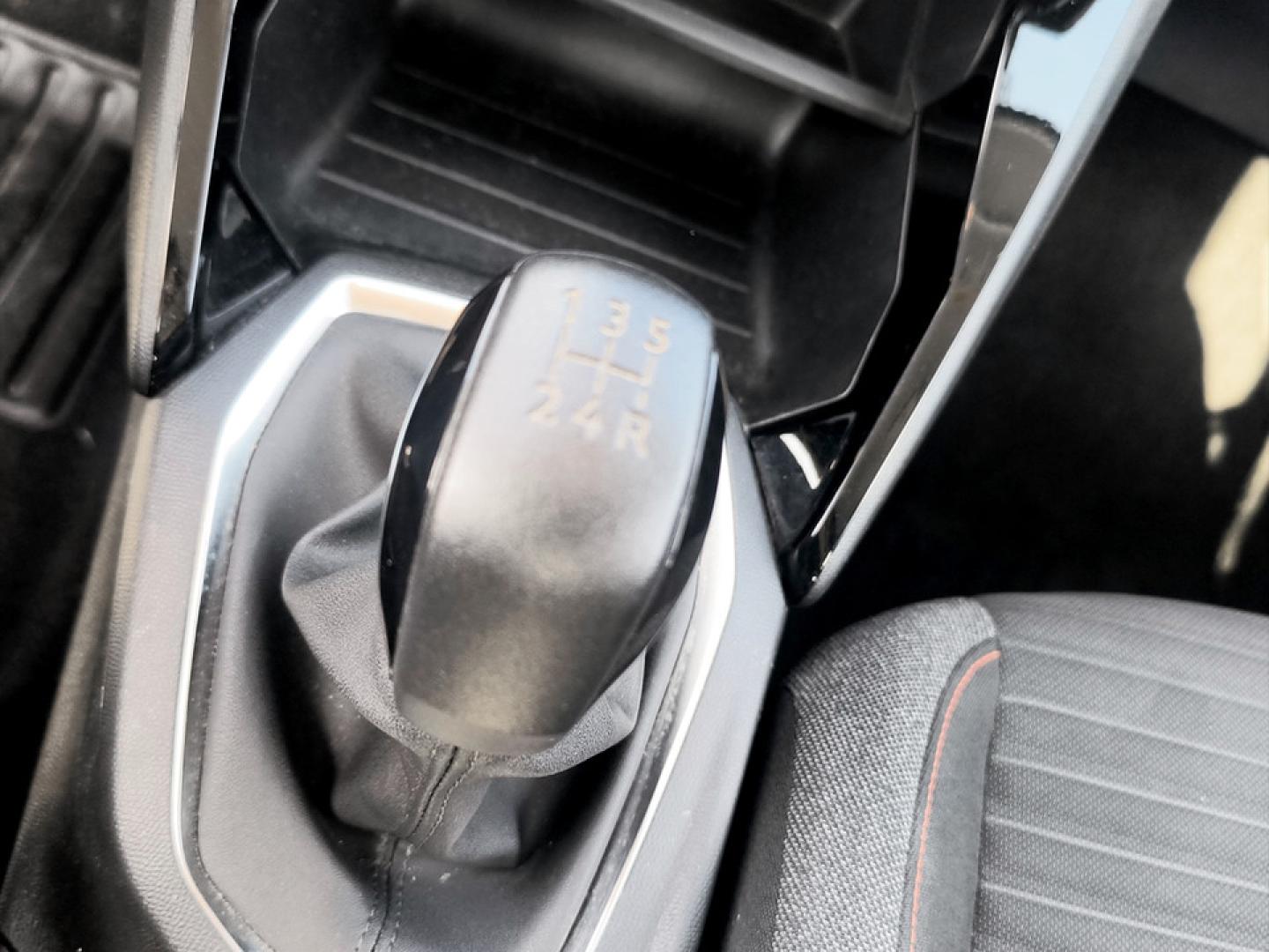 Peugeot 208 1.2 PureTech 75cv Active Pack
