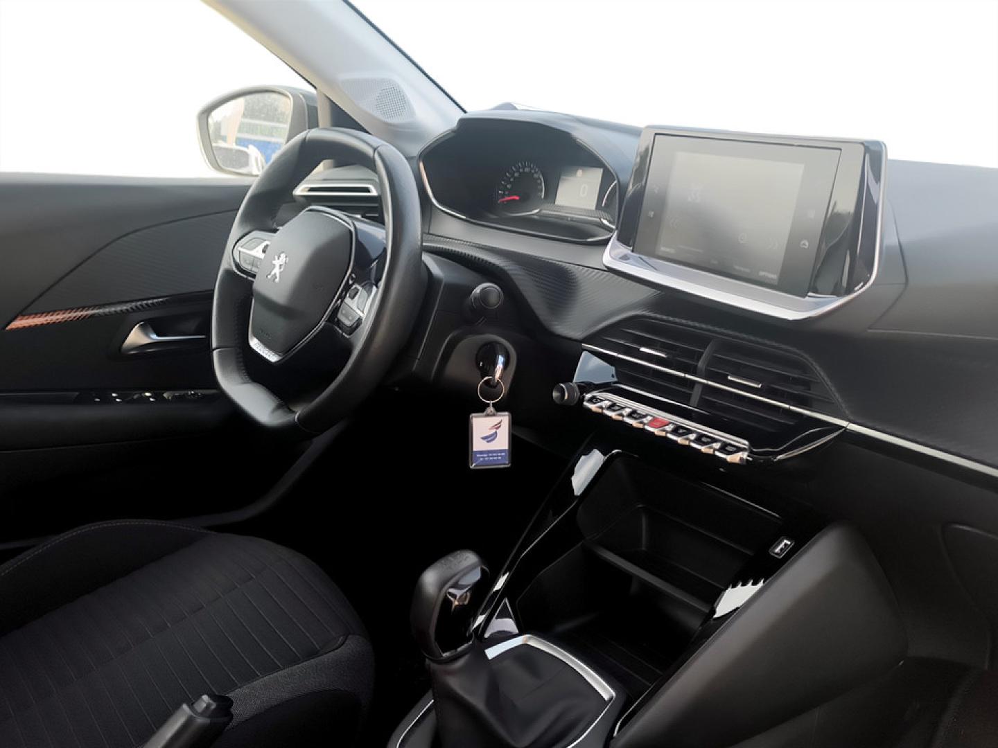 Peugeot 208 1.2 PureTech 75cv Active Pack