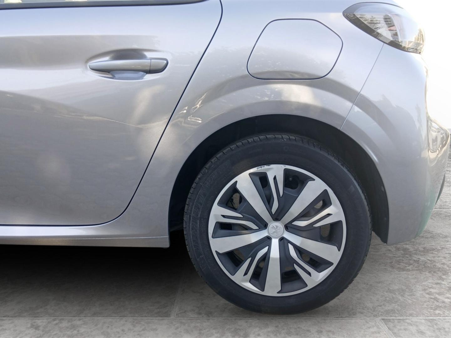 Peugeot 208 1.2 PureTech 75cv Active Pack