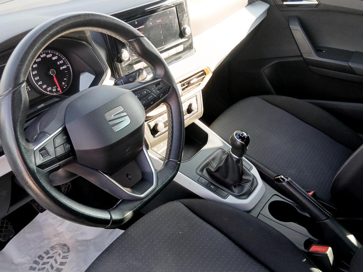 SEAT Arona 1.0 TSI STYLE 6v