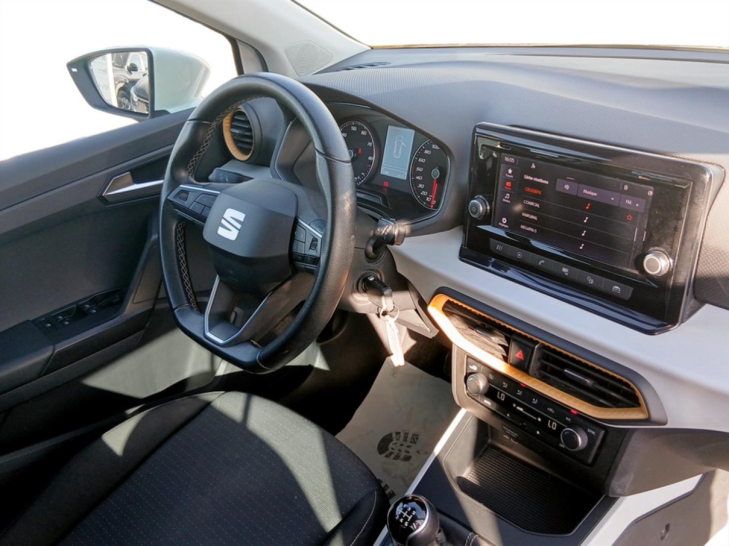 SEAT Arona 1.0 TSI STYLE 6v