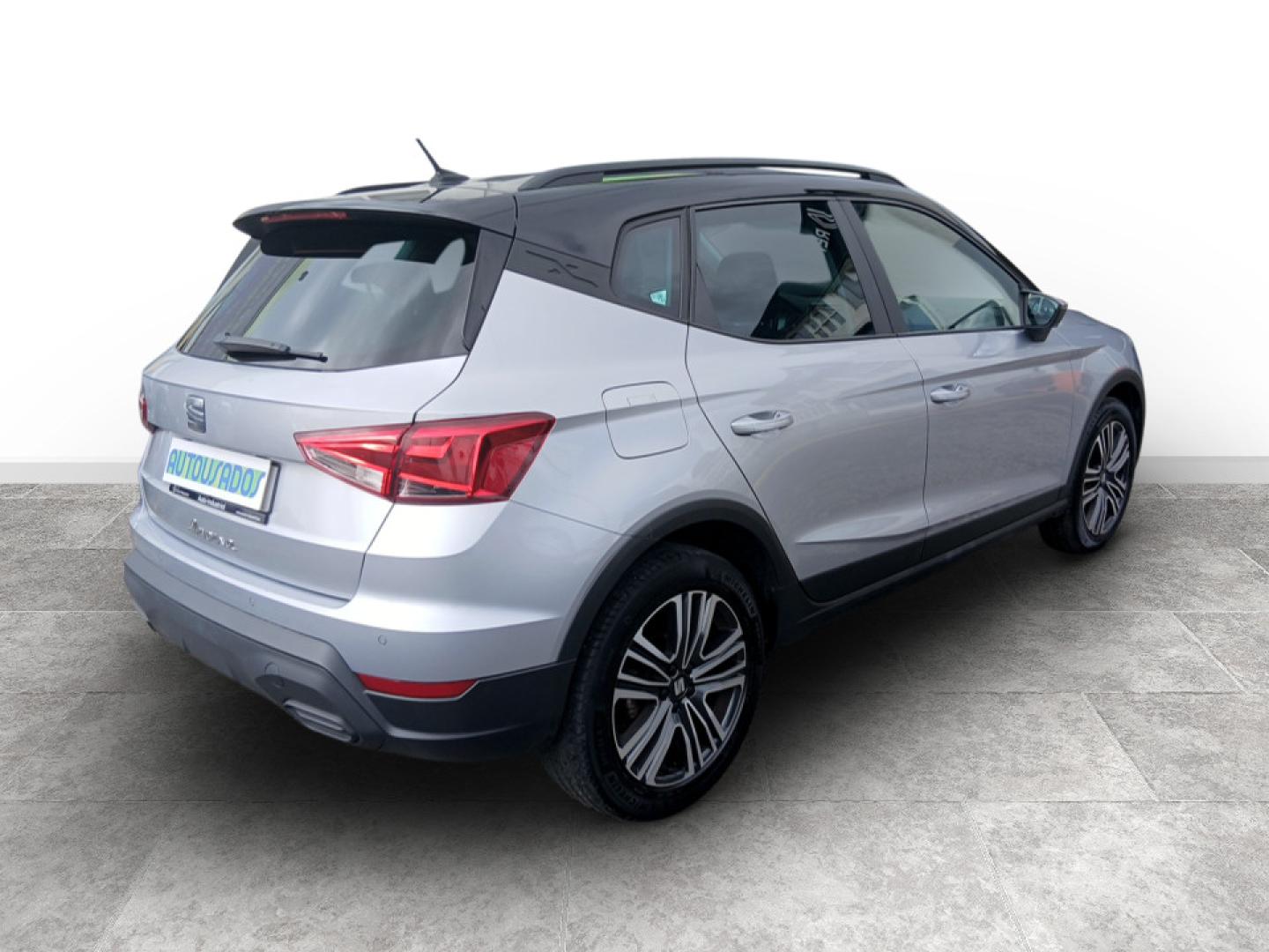 SEAT Arona 1.0 TSI STYLE 6v