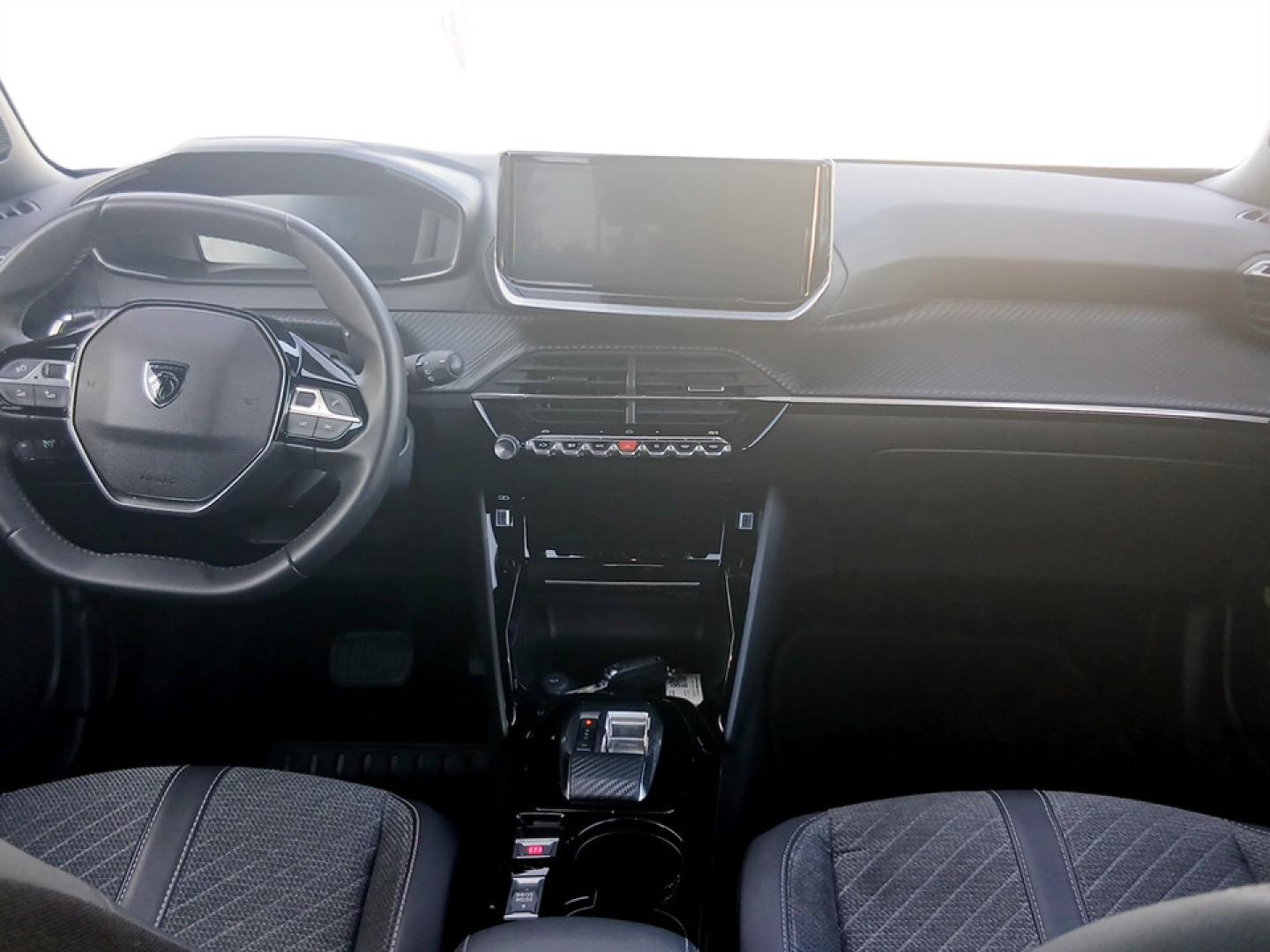 Peugeot 2008 1.2 Hybrid 145 Allure e-DCS6