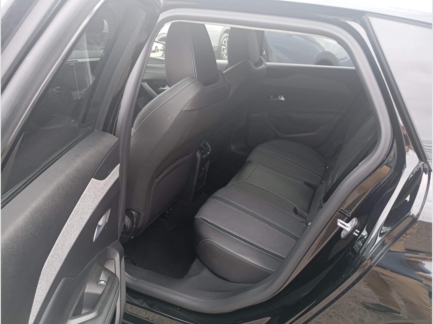 Peugeot 308 SW Allure 1.2 Hybrid 145cv e-DCS6