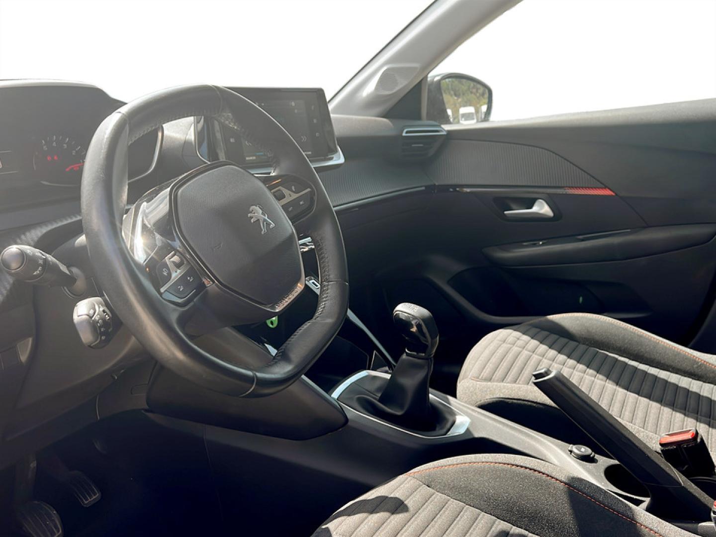 Peugeot 208 1.2 PureTech 75cv Active
